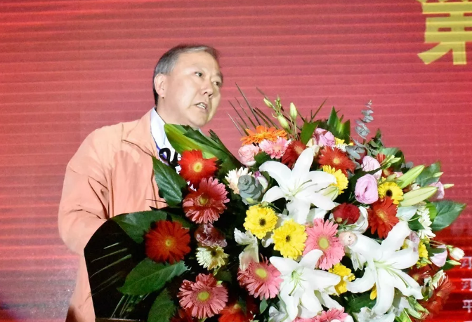 张可文